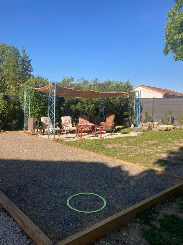Chez Les Brocs B&B Canet  エクステリア 写真